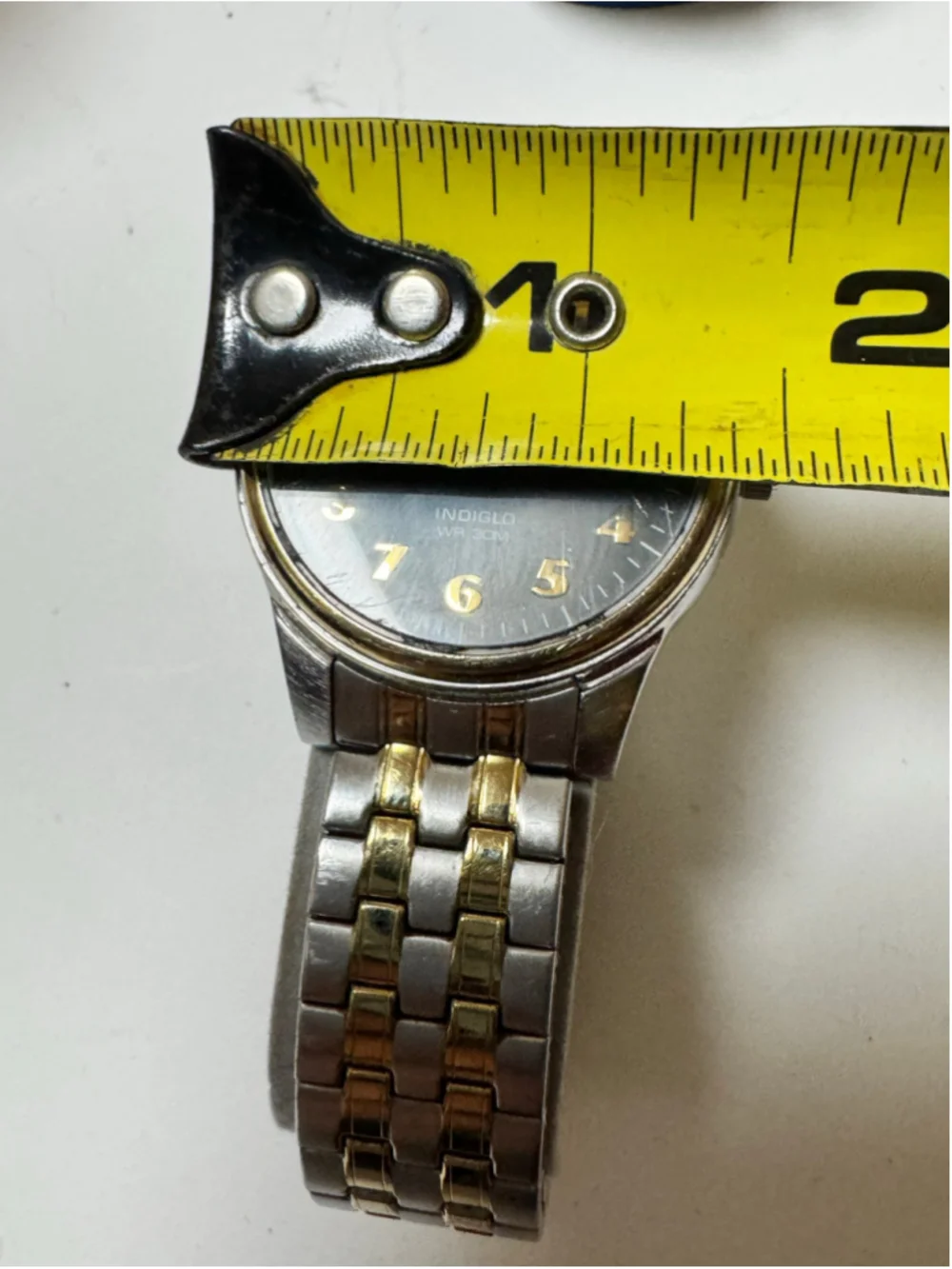 Timex Indiglo Men’s Stainless Steel Back Water Resistant 30M Black Dial 35mm